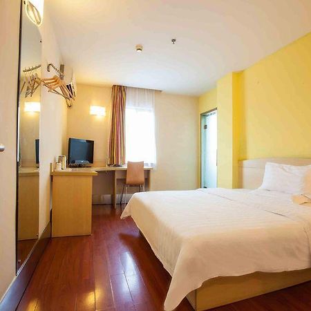 7 Days Inn Γουχάν Εξωτερικό φωτογραφία